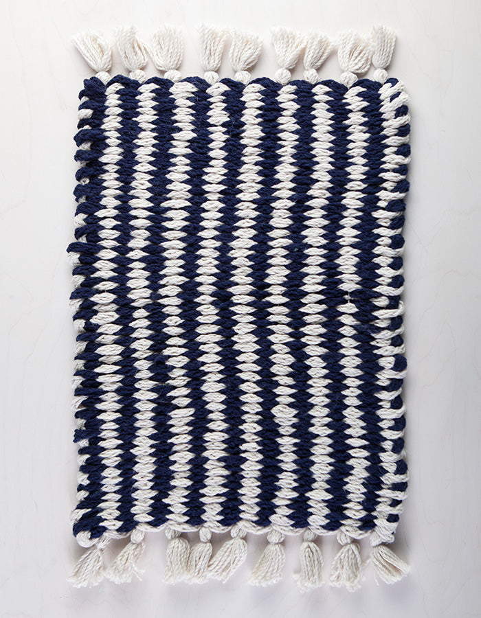 Woven Finger-Knit Rug Video Class on Creativebug