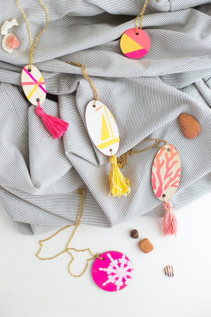 Wood Pendant Necklace DIY