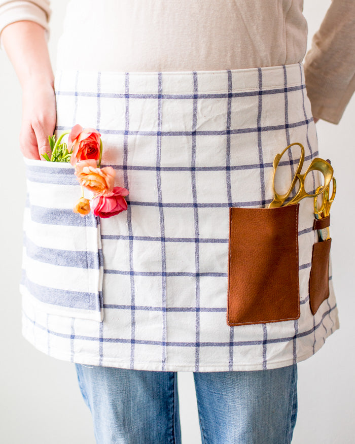 Dishtowel Utility Apron Pattern by Anne Weil