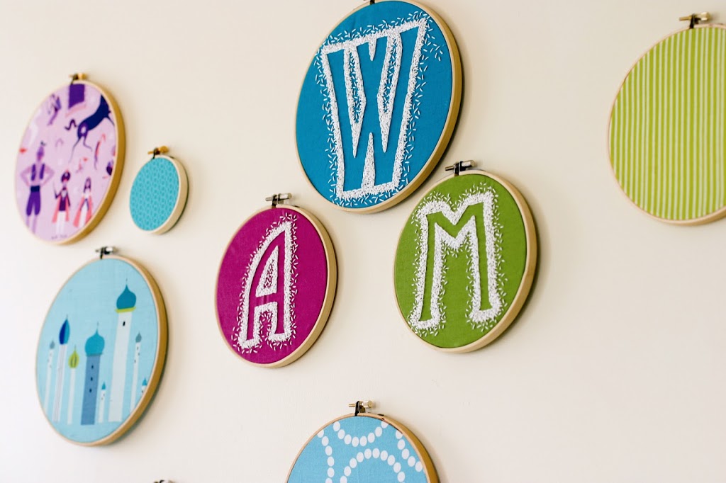 Reverse Embroidery Hoop Monogram DIY–a finish fifty project