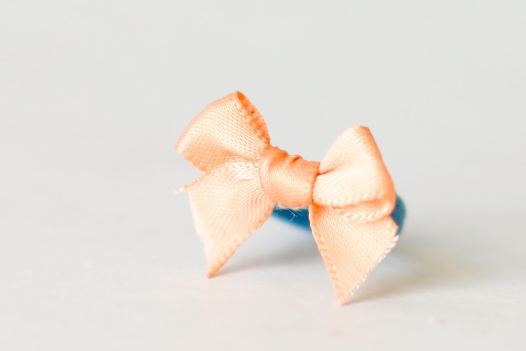 Day 18: A Bow Ring - a diy jewelry tutorial