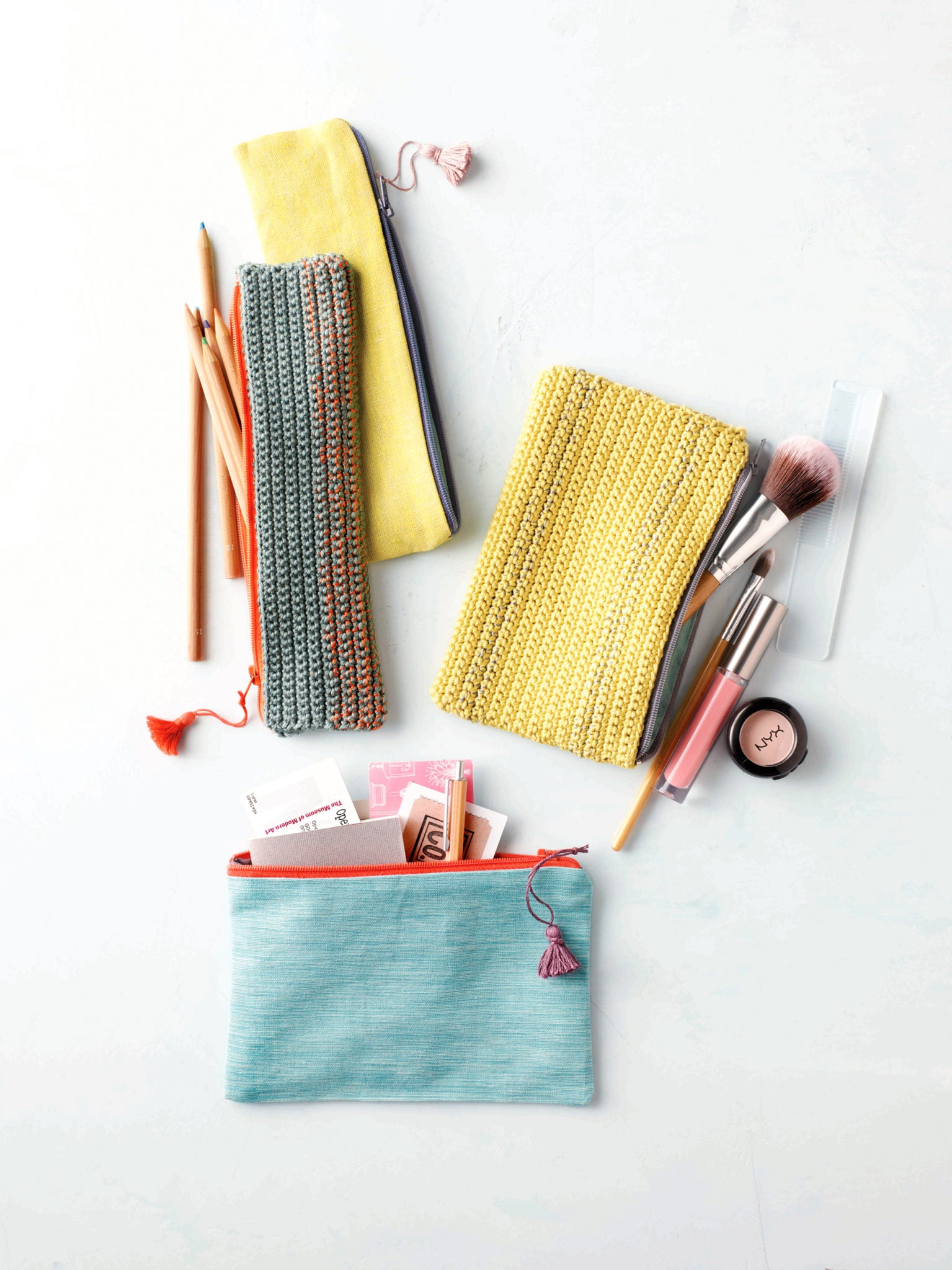 Crochet Zipper Pouch Pattern