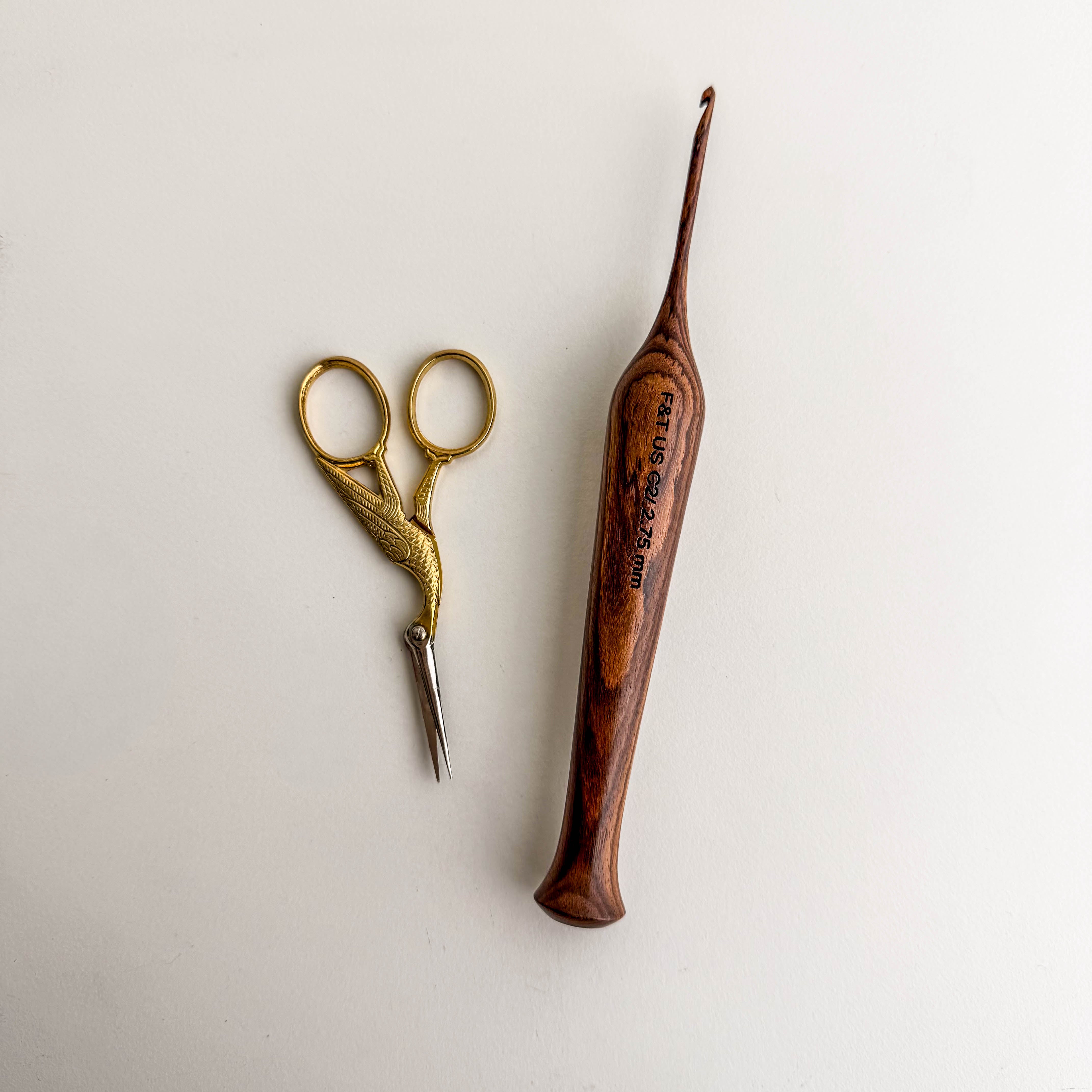 Flax & Twine Rosewood Crochet Hooks