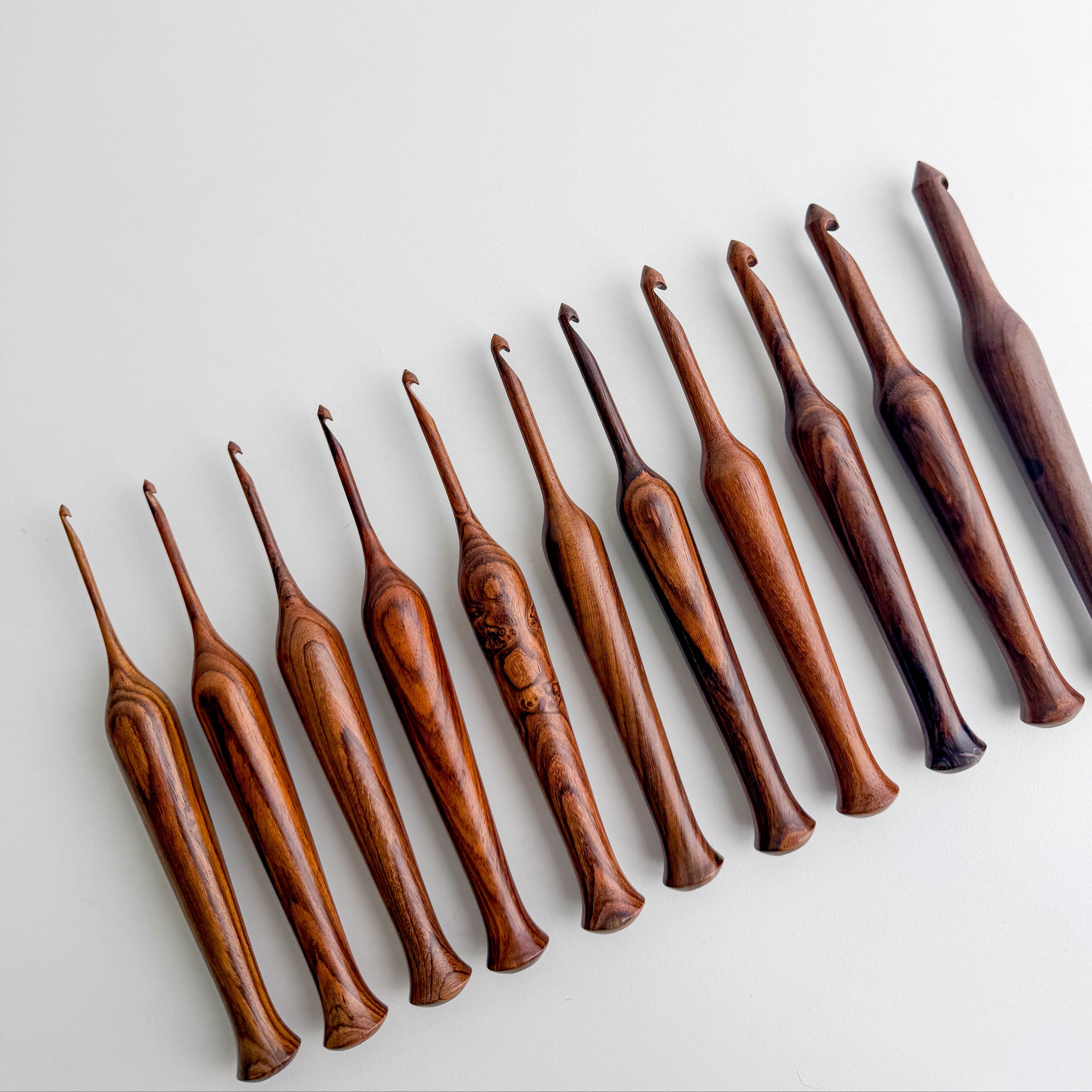 Flax & Twine Rosewood Crochet Hooks