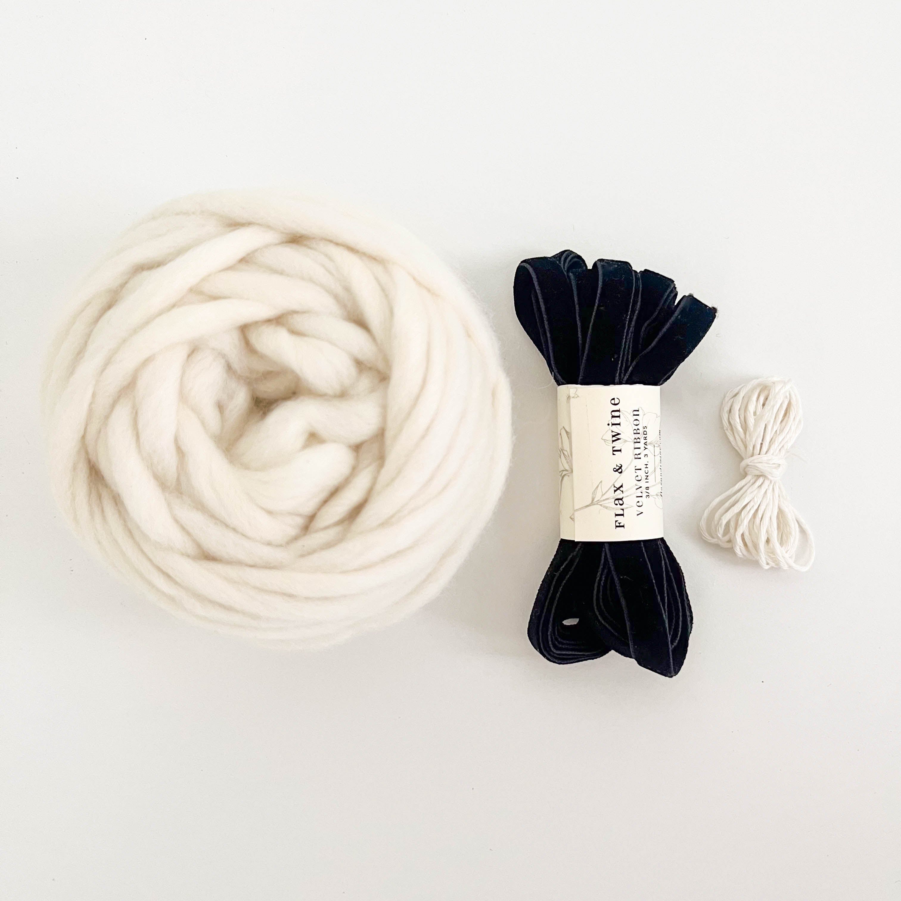 Holiday Wooly Wreath Ornament Kit (Makes 5)