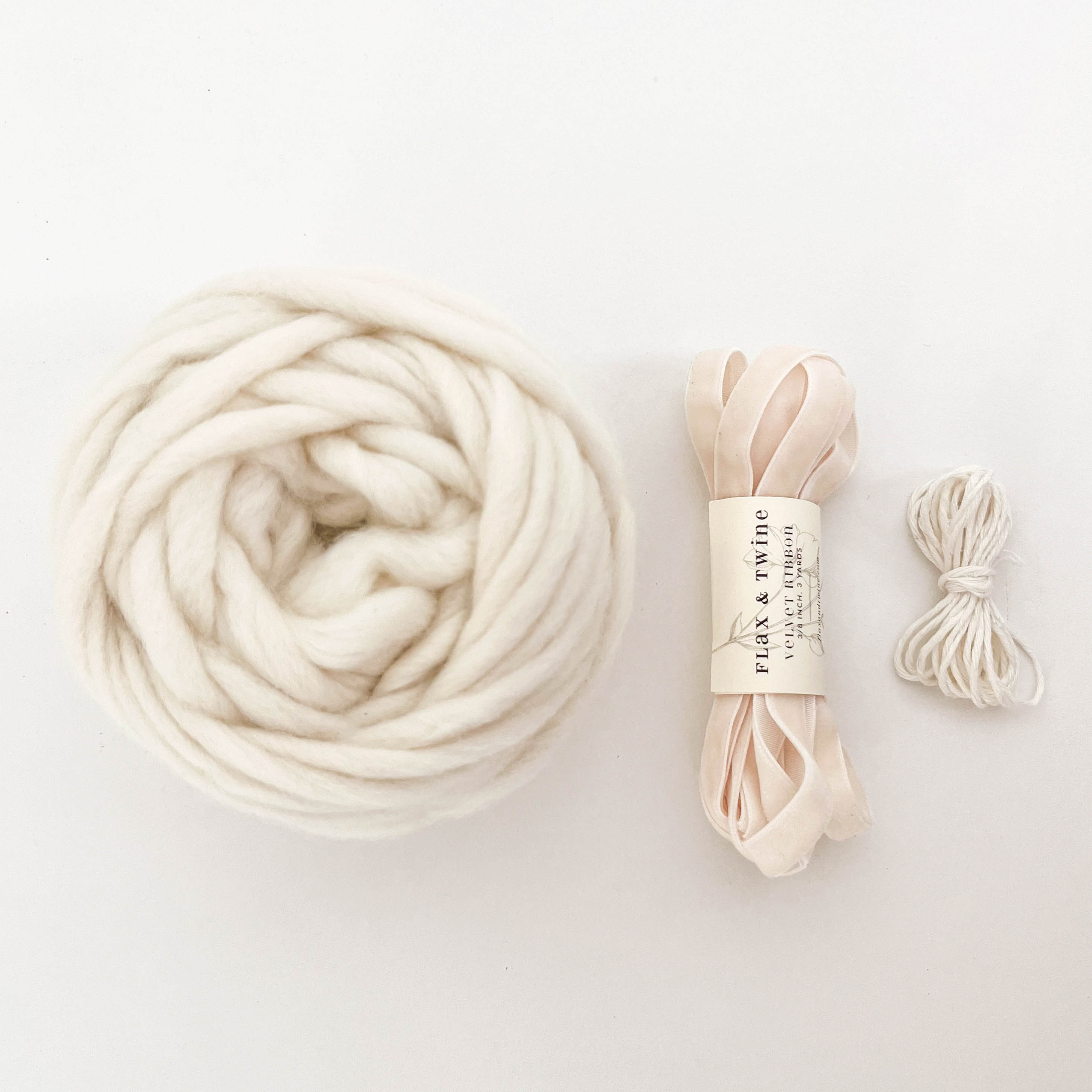 Holiday Wooly Wreath Ornament Kit (Makes 5)