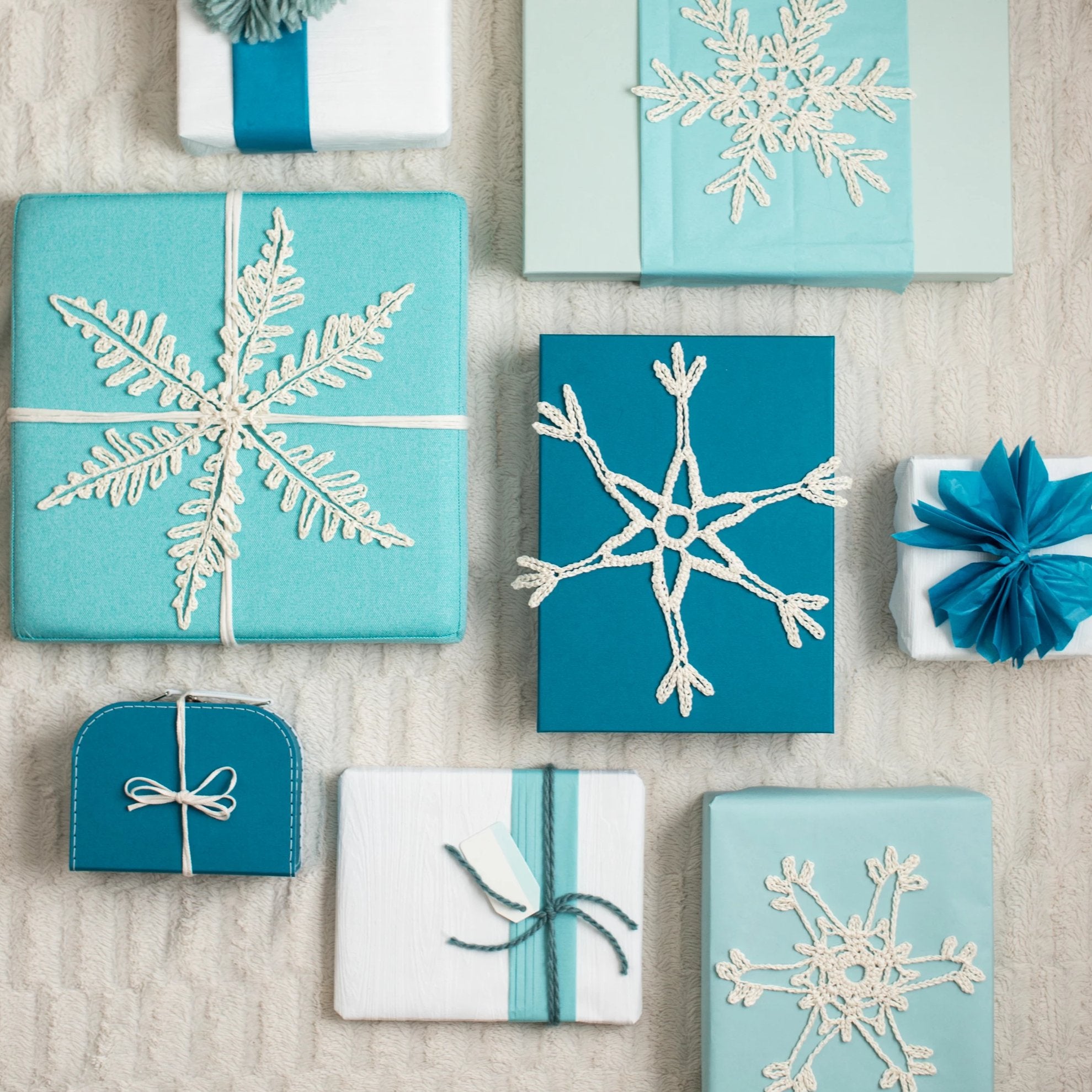 Giant Crochet Snowflakes Kit