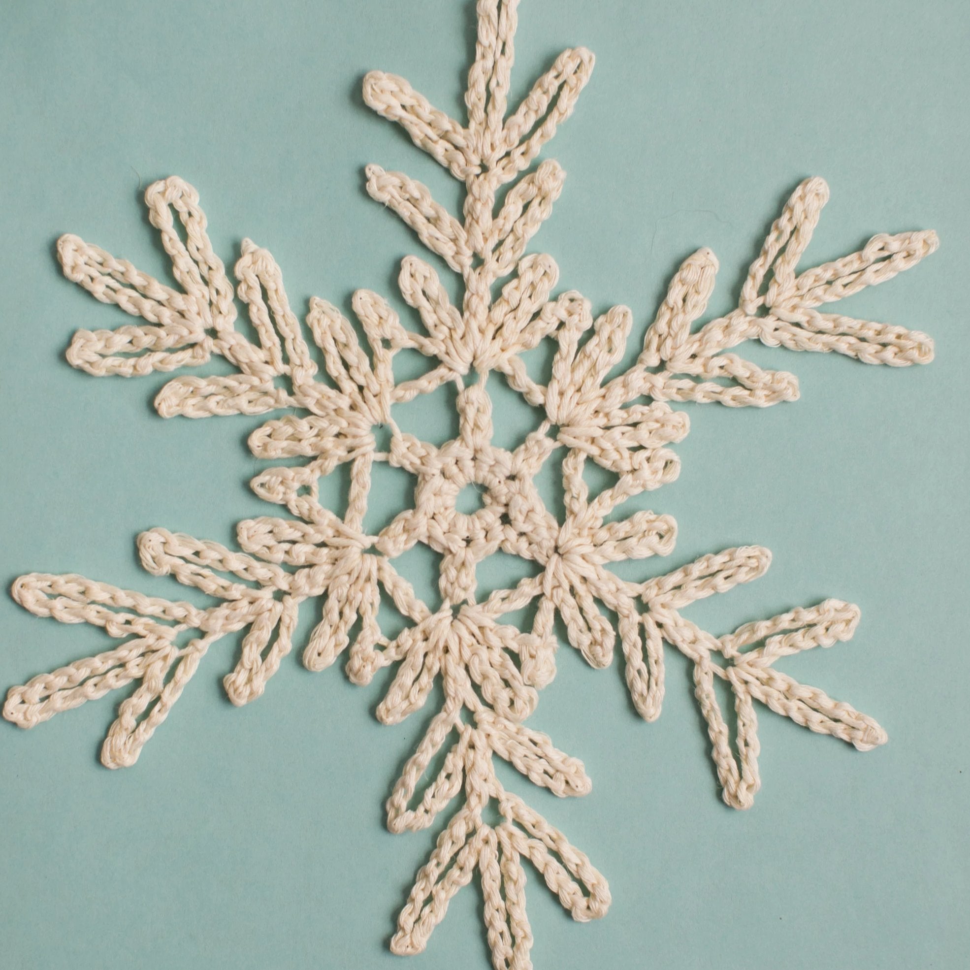 Giant Crocheted Snowflake Kit