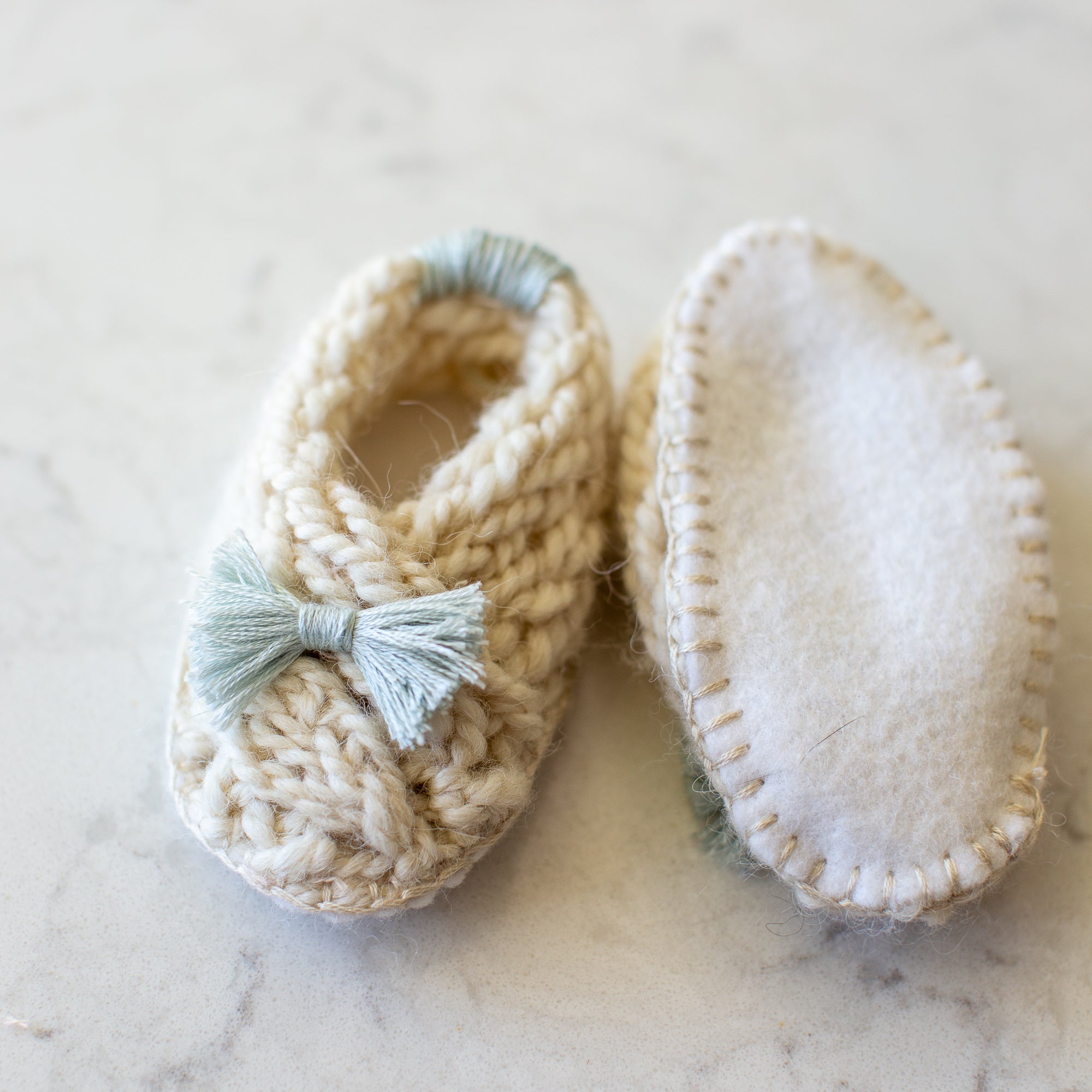 Finger Knit Baby Bootie Kit