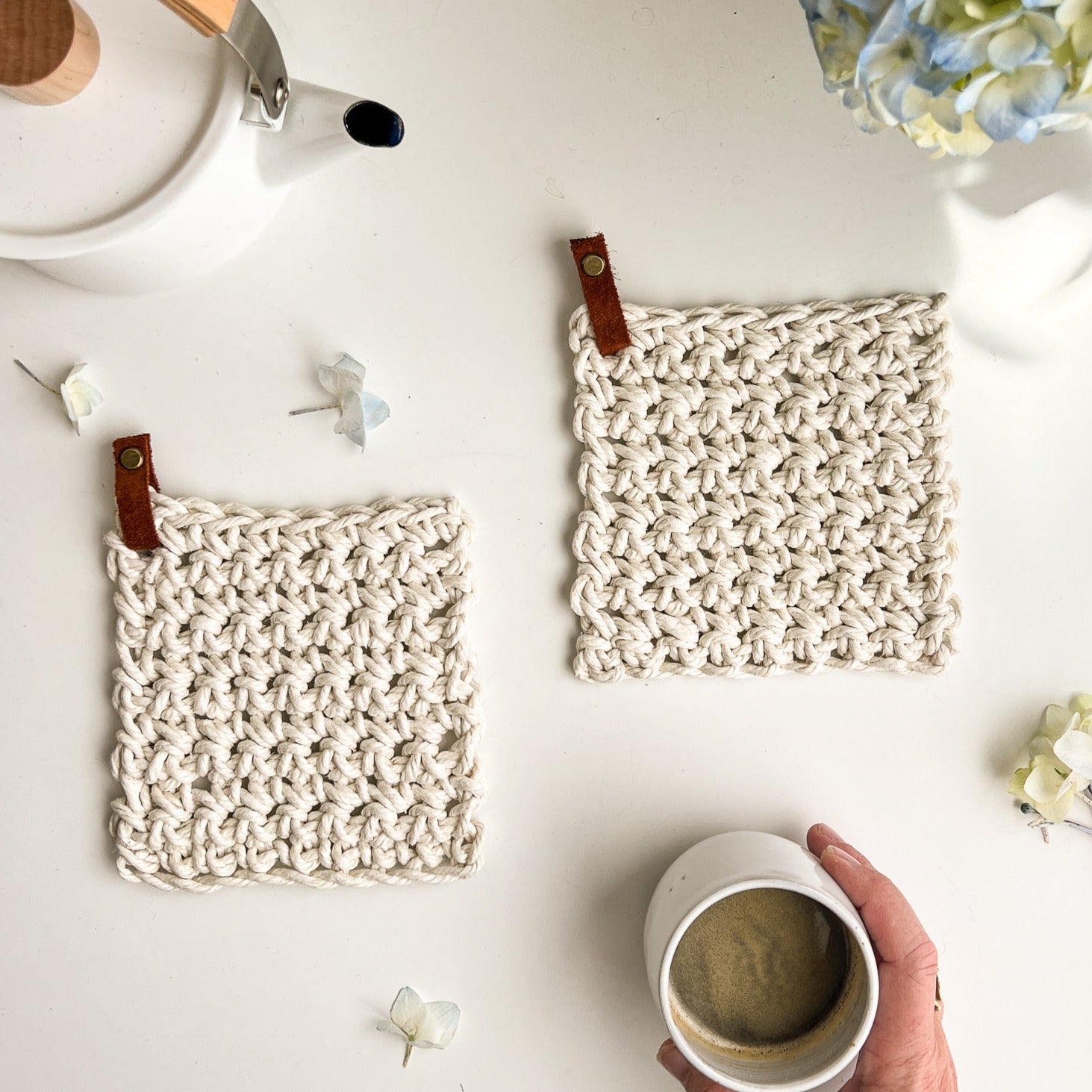 Pauline Flax Potholders Kit