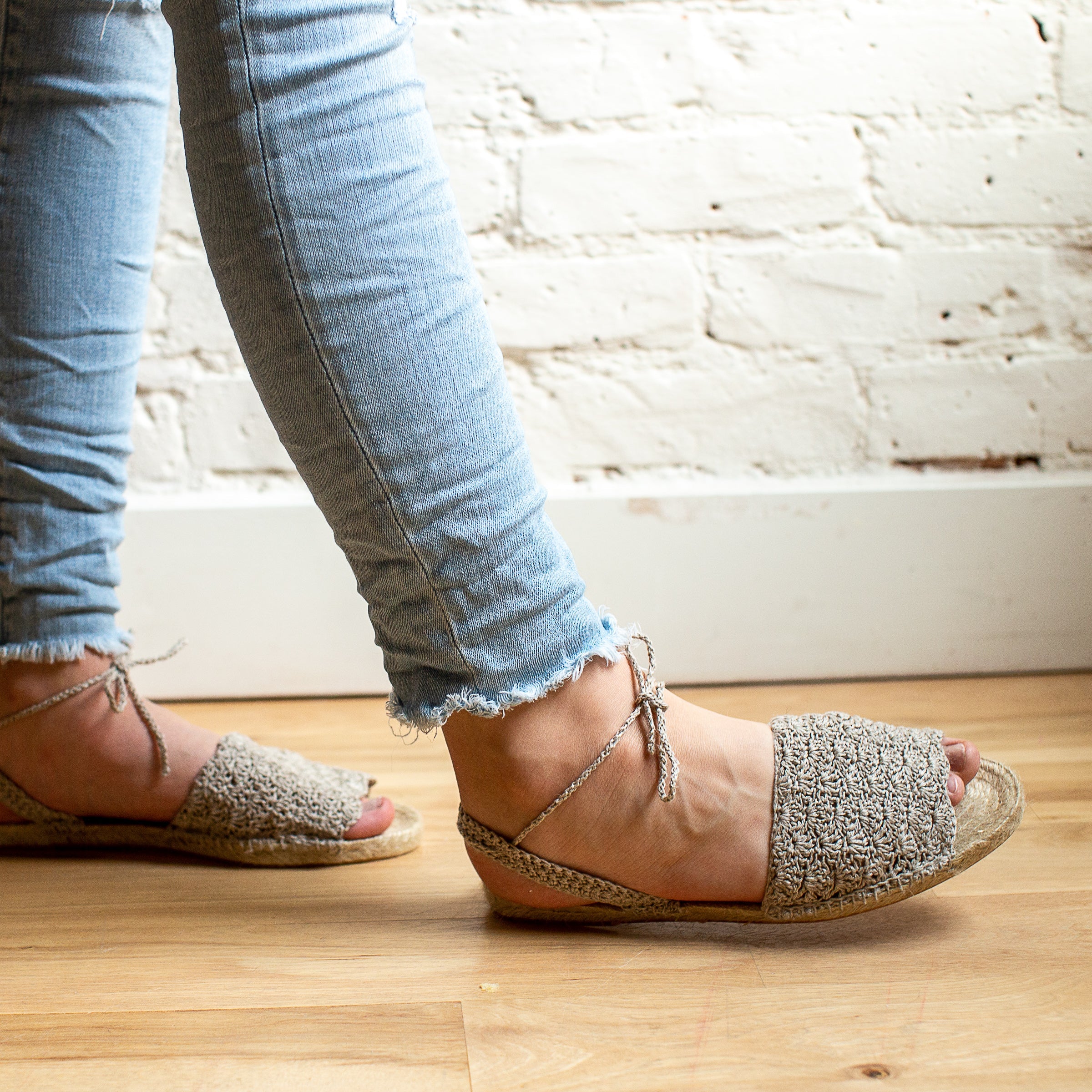 Shell Stitch Crochet Espadrilles Pattern