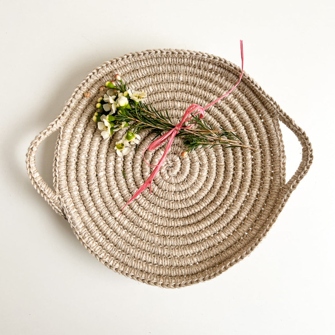 Flax & Twine Weaving Kit Calliope Basket Black/Natural - The Websters