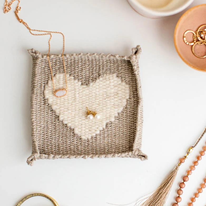 Woven Heart Jewelry Dish Pattern