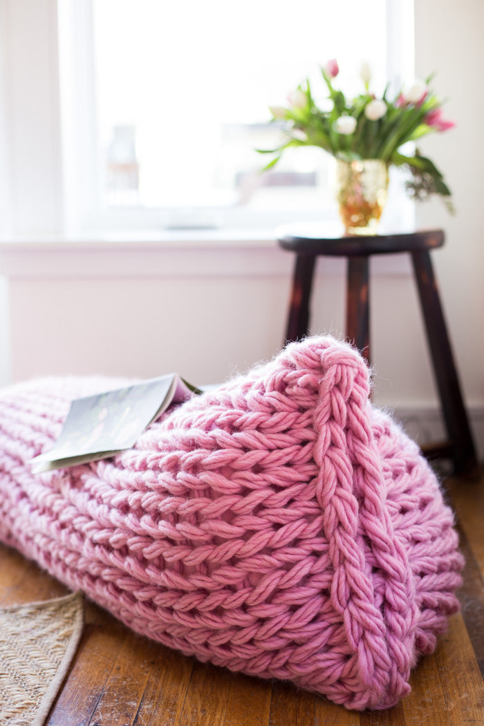 Lazy Lounger Arm Knit Pillow Pattern