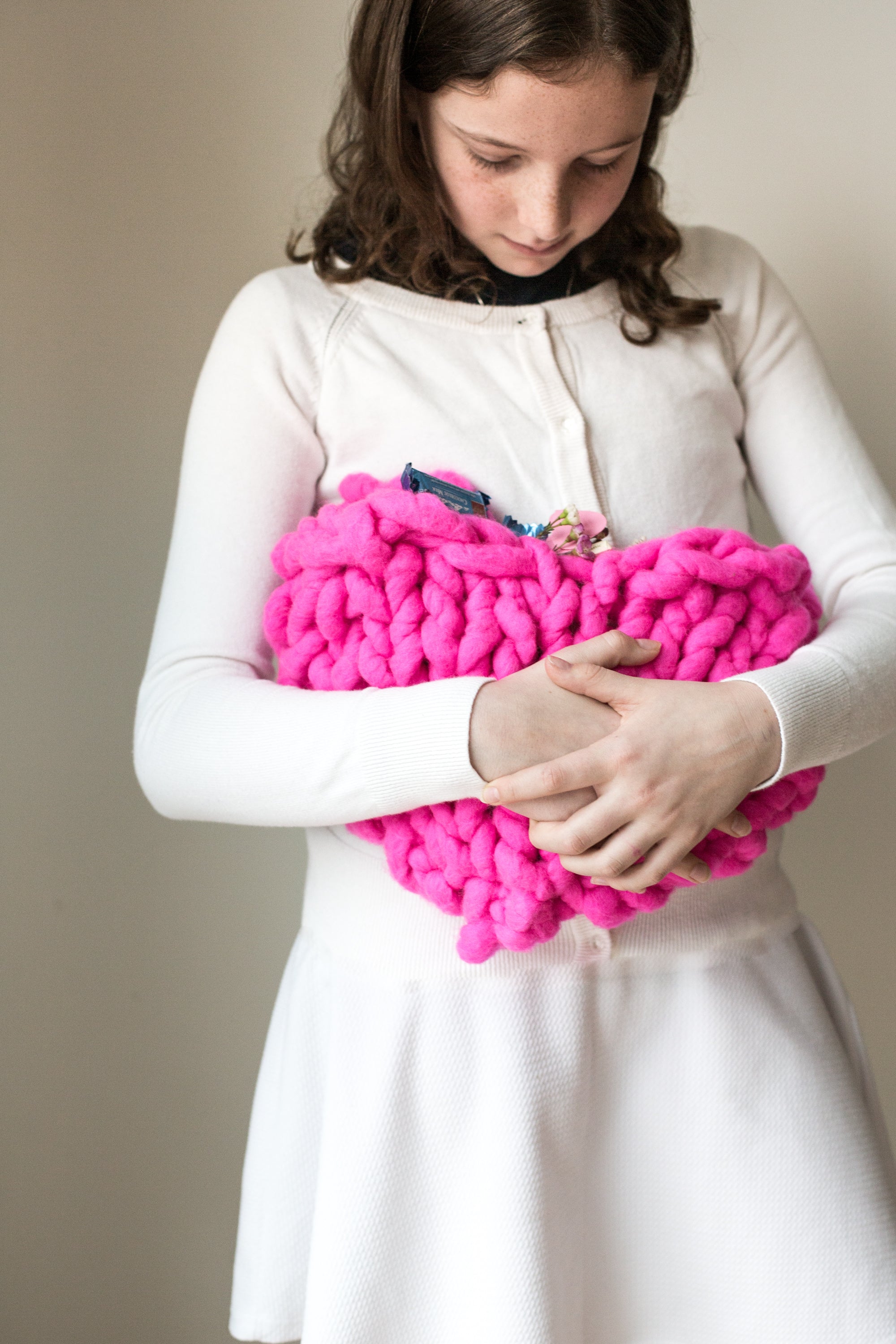 Free Giant Knit Heart Pattern Makes Great Pouch for Valentine's Treats