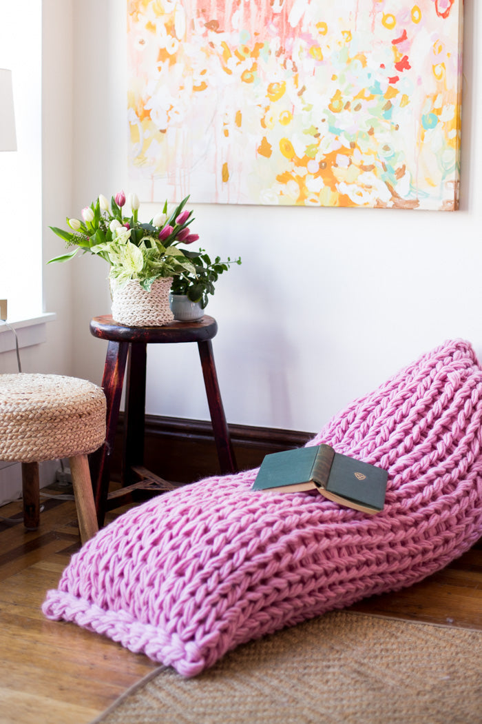 Lazy Days Lounger Arm Knit Pillow Pattern