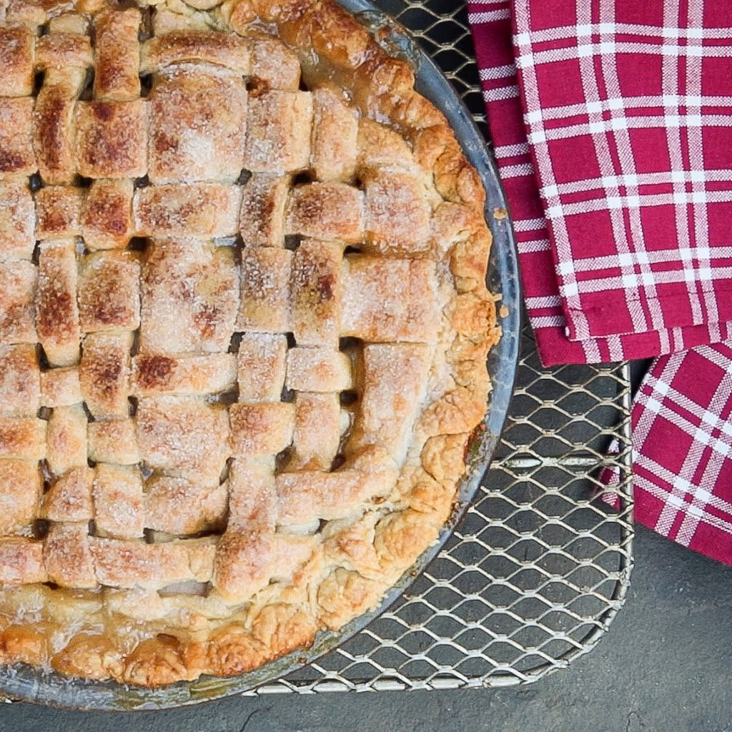 Classic Double Crusted Apple PIe with Video Tutorial
