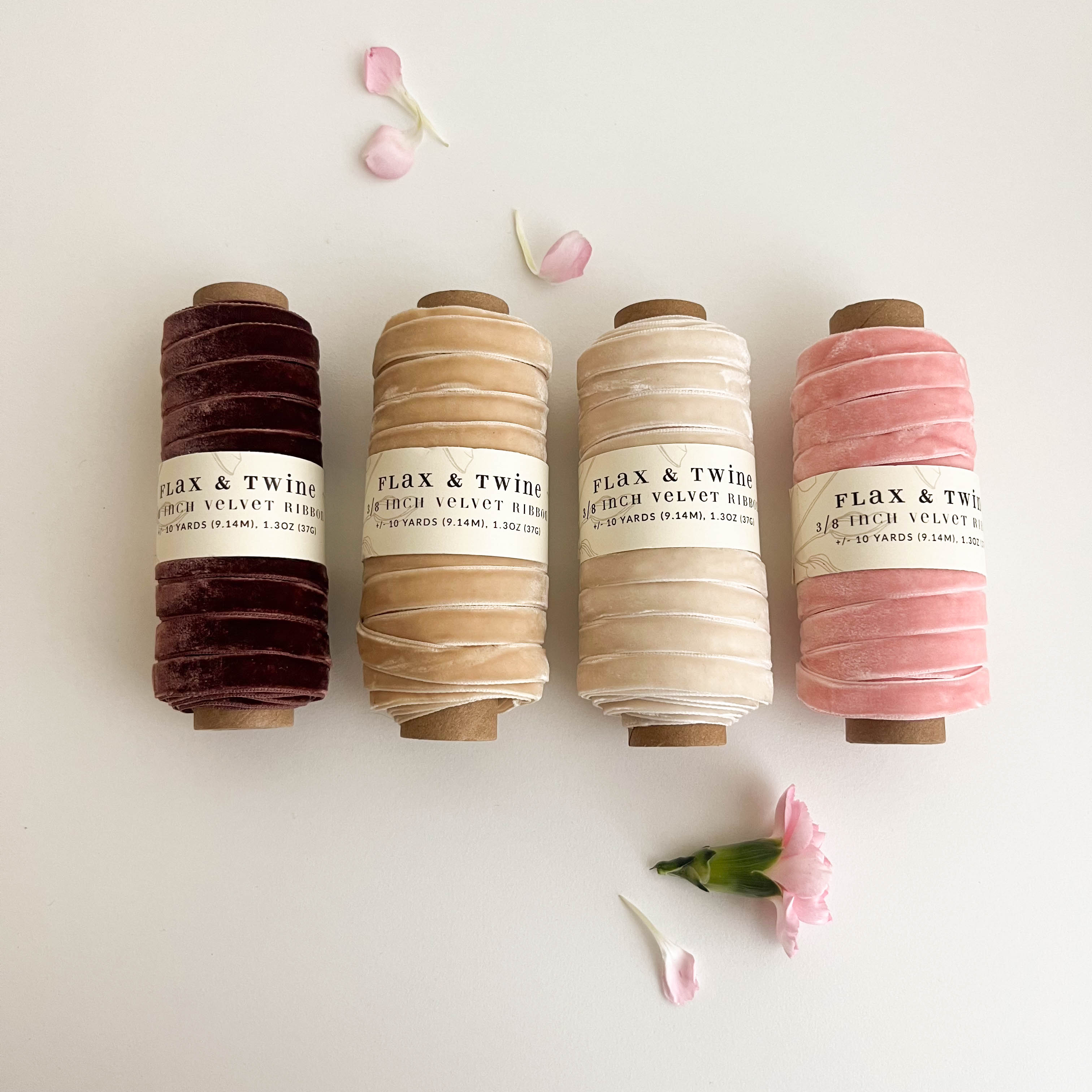 Holiday Velvet Ribbon Gift Box