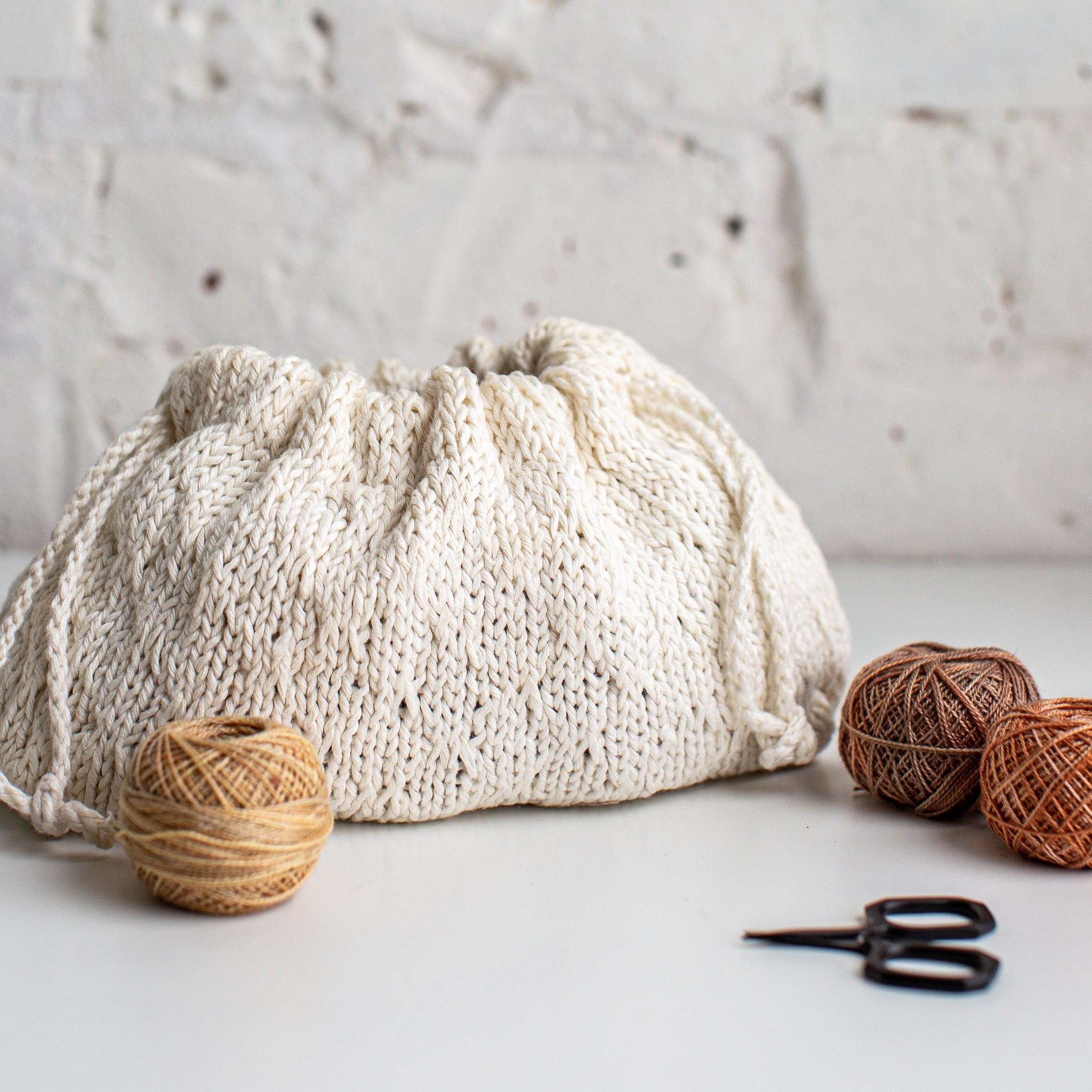 Mini Trellis Drawstring Bag Knit Kit