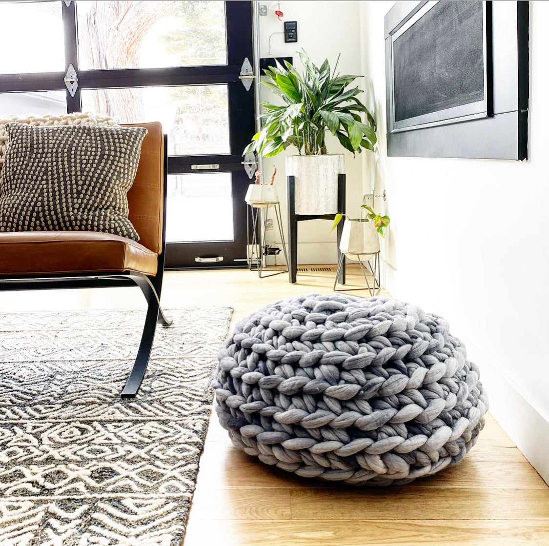Hand Puff Pattern Hand Crochet Pouf Pattern & Video