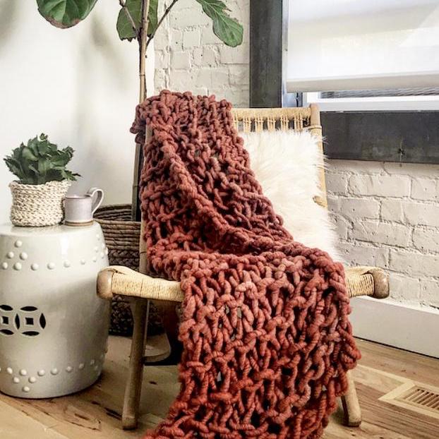 Arm Knit Seed Stitch Blanket Kit