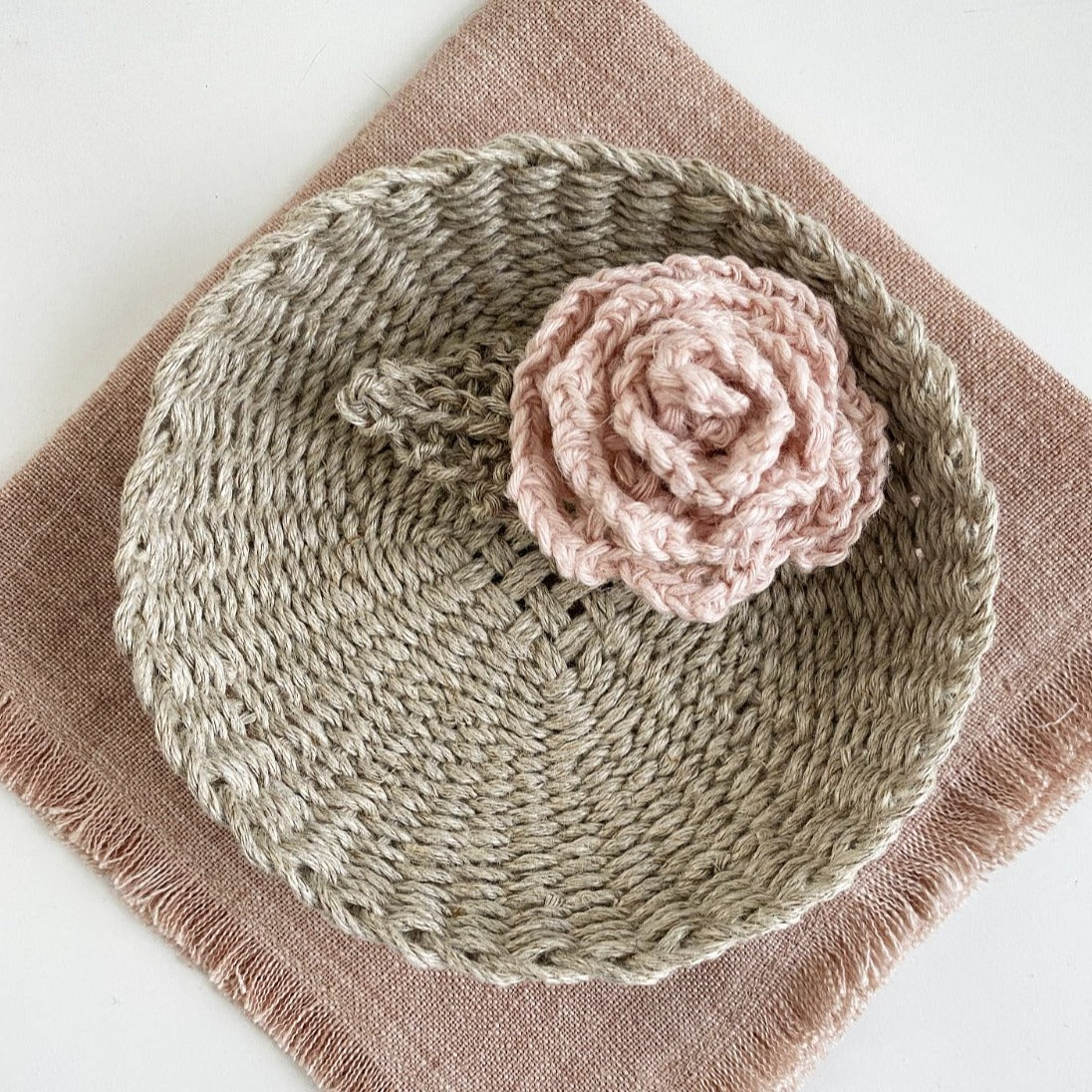 Knit Rose & Leaf Kit (Makes 2)
