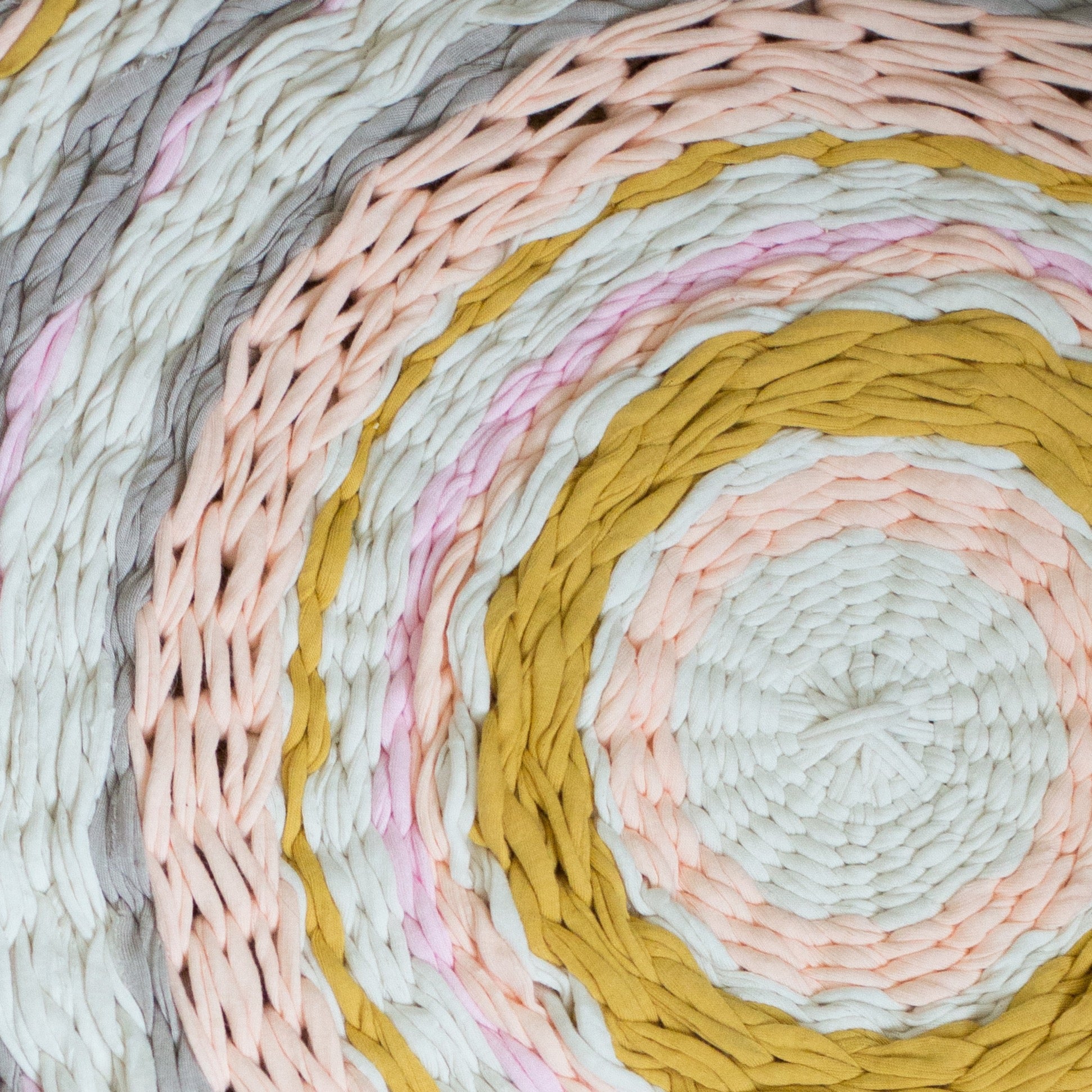 Woven Hula Hoop Rug Pattern – Flax & Twine
