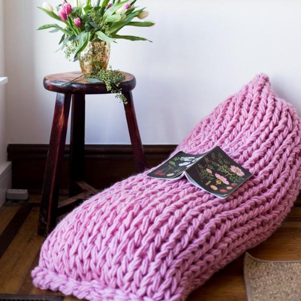 Lazy Lounger Arm Knit Pillow Pattern
